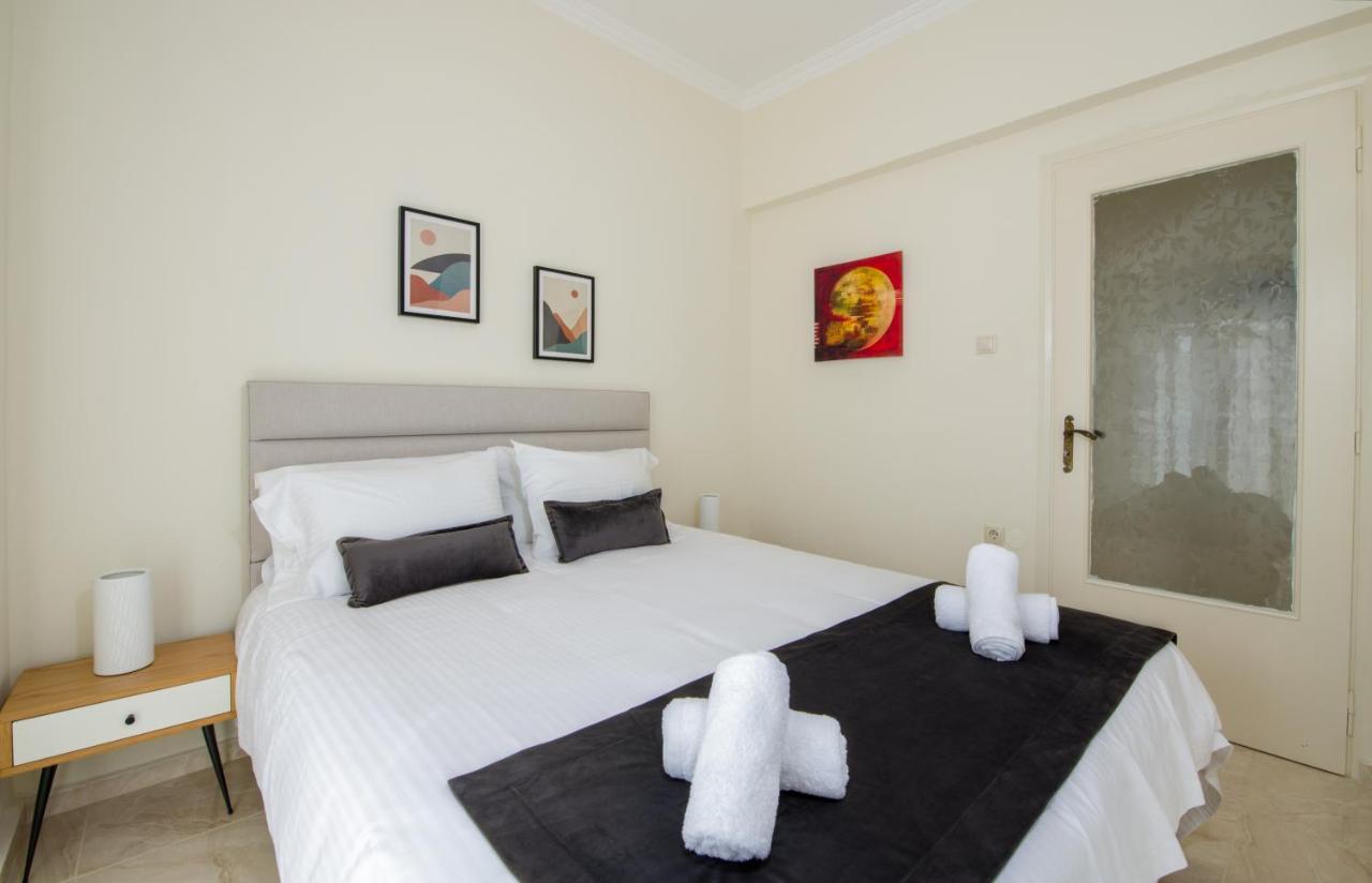 Center Manolia Dream 3 Bedroom Apartment 100M Away From The Beach Chania  Ngoại thất bức ảnh