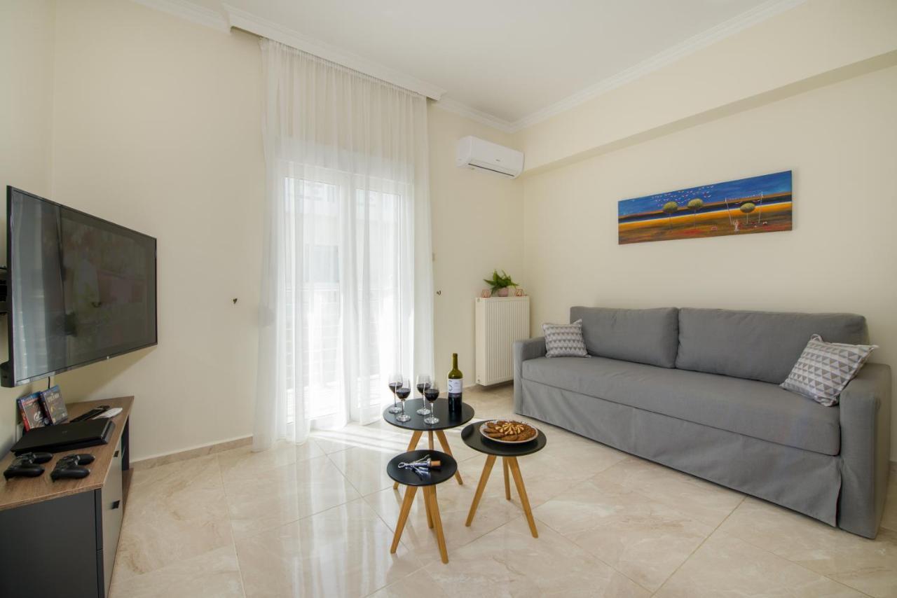 Center Manolia Dream 3 Bedroom Apartment 100M Away From The Beach Chania  Ngoại thất bức ảnh