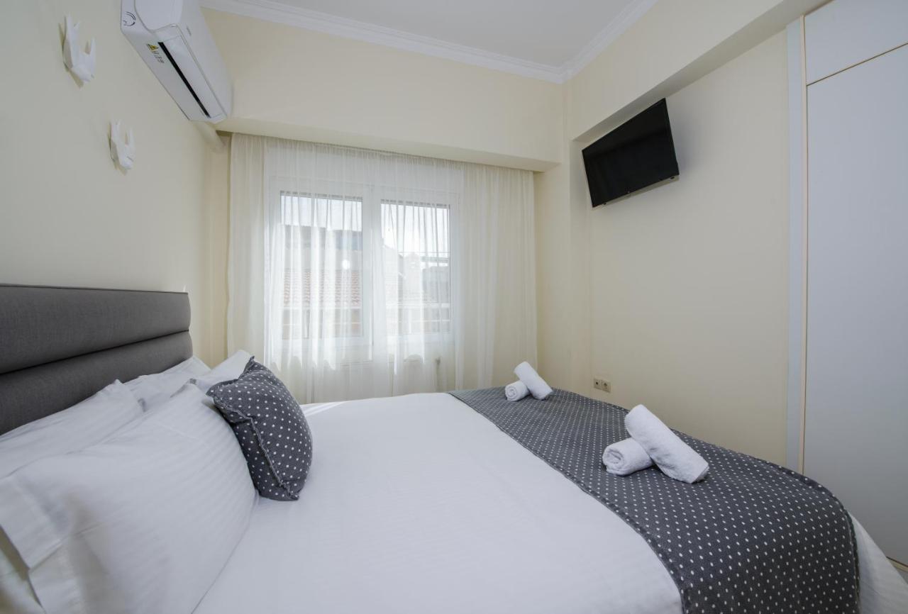 Center Manolia Dream 3 Bedroom Apartment 100M Away From The Beach Chania  Ngoại thất bức ảnh